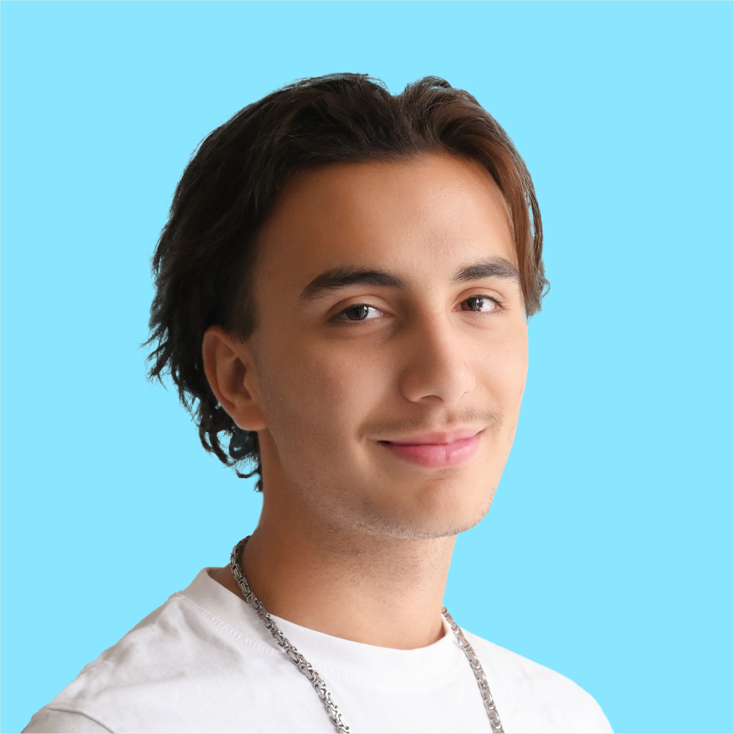 https://ena-schweiz.ch/wp-content/uploads/2025/08/Elias-Coumair-rgb-1.jpg
