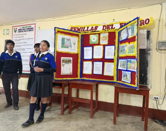 Peru: Schülerinnen und Schüler zeigen, was sie können.